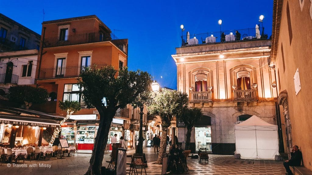 visit taormina by car