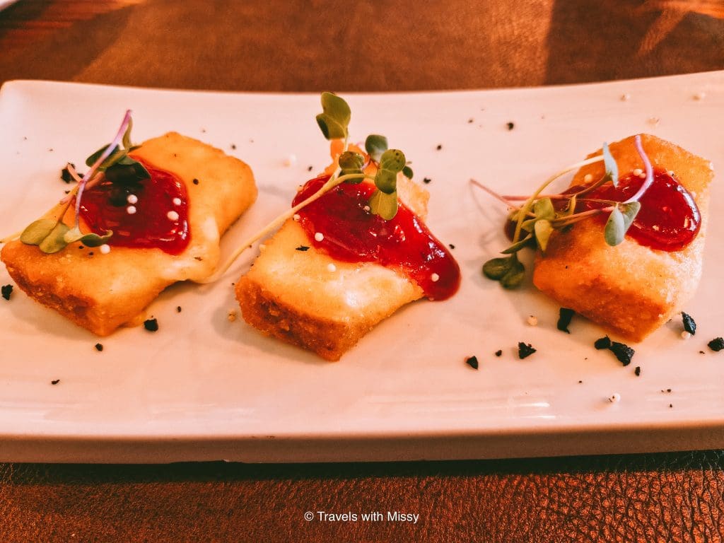 Picture of 3 Camembert parcels with strawberry preserve and olive tapenade in D'Vinos Nerja.