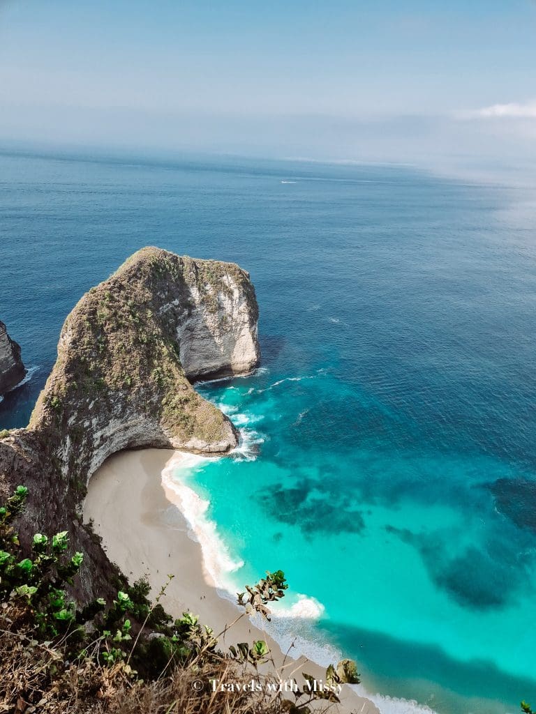 View over Klingking Beach (T-Rex Beach) on Nusa Penida.