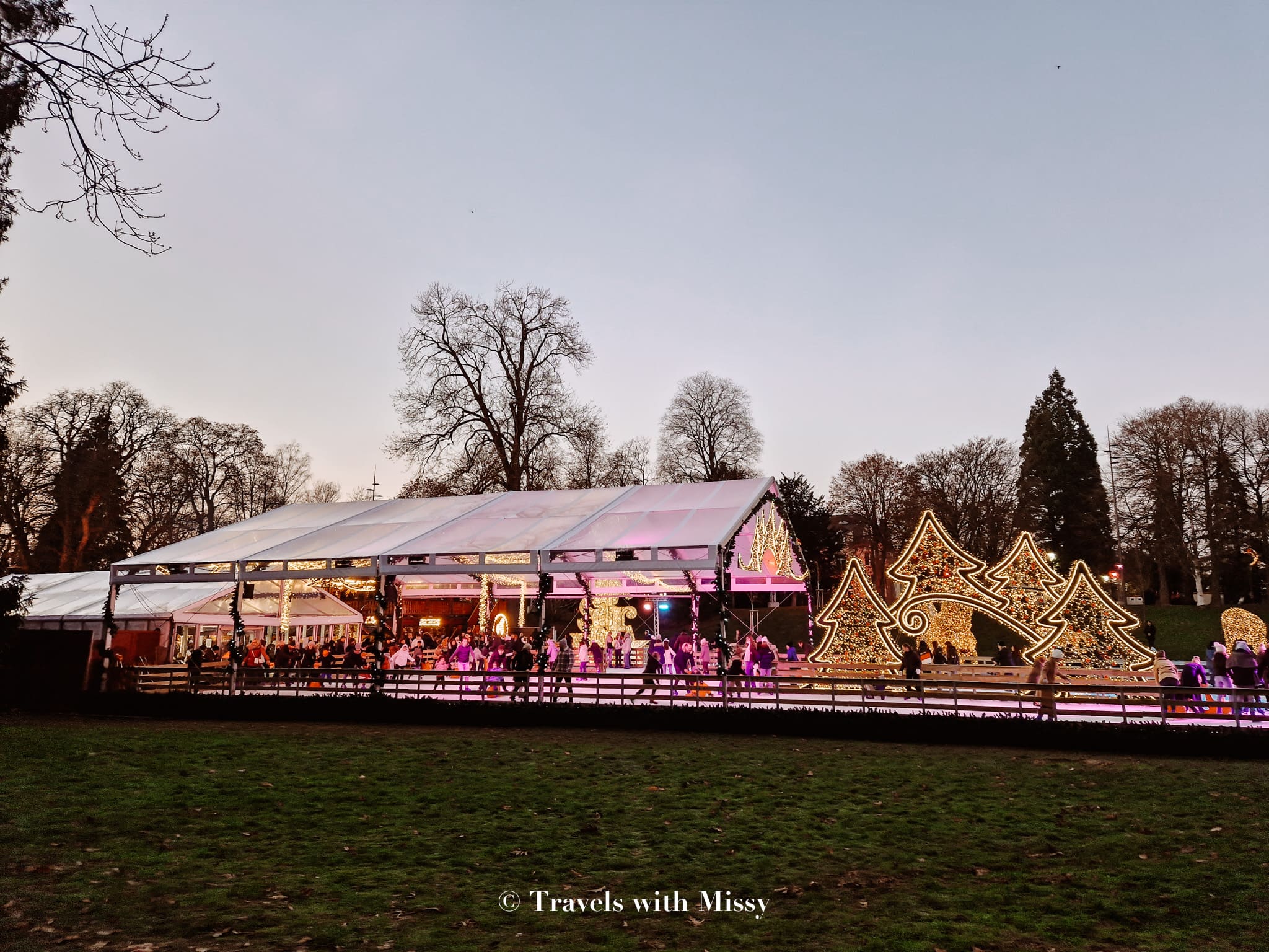 Guide To The 2025 Luxembourg Christmas Markets (+ Map!) - Travels With